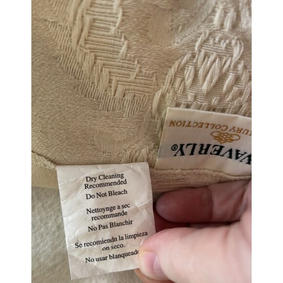 Vtg Waverly Luxury Col. Cream on Cream Embroidered Cotton Tapestry Euro Sham 30" - Picture 5 of 9